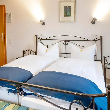 מלון Haus Nachtigall -