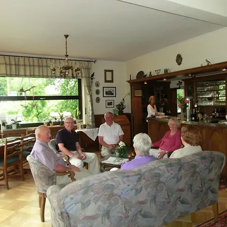 Haus Nachtigall - فندق Uedem