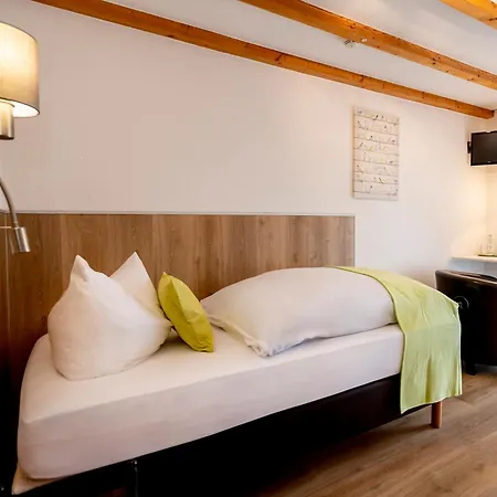 فندق Haus Nachtigall -