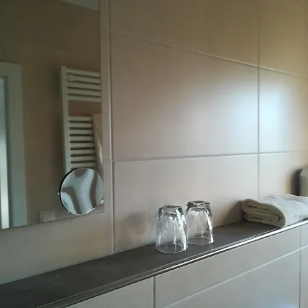 Haus Nachtigall - מלון